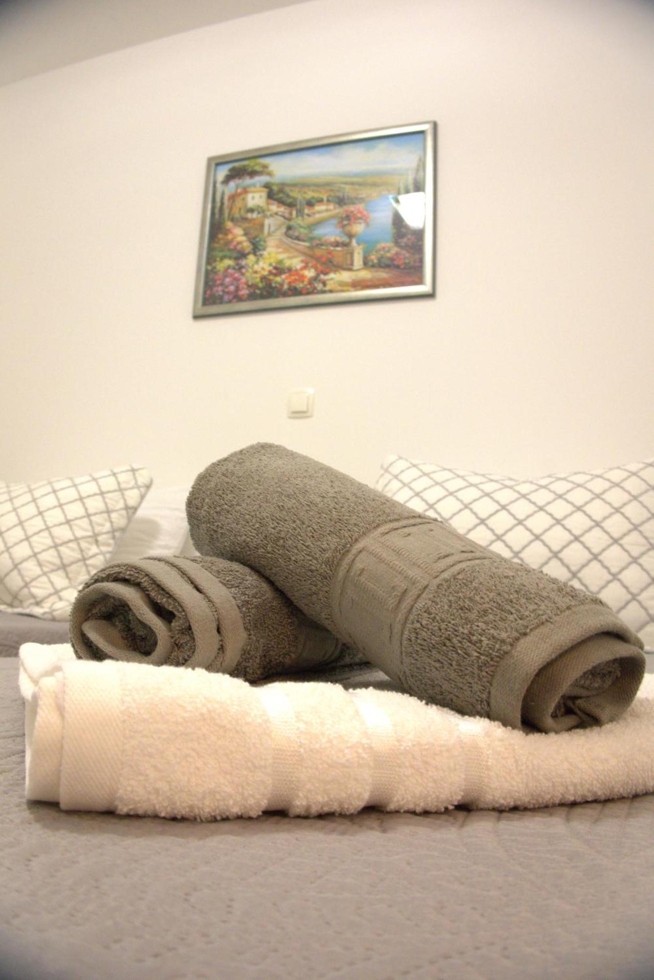 Apartment Misic Trogir Exterior foto