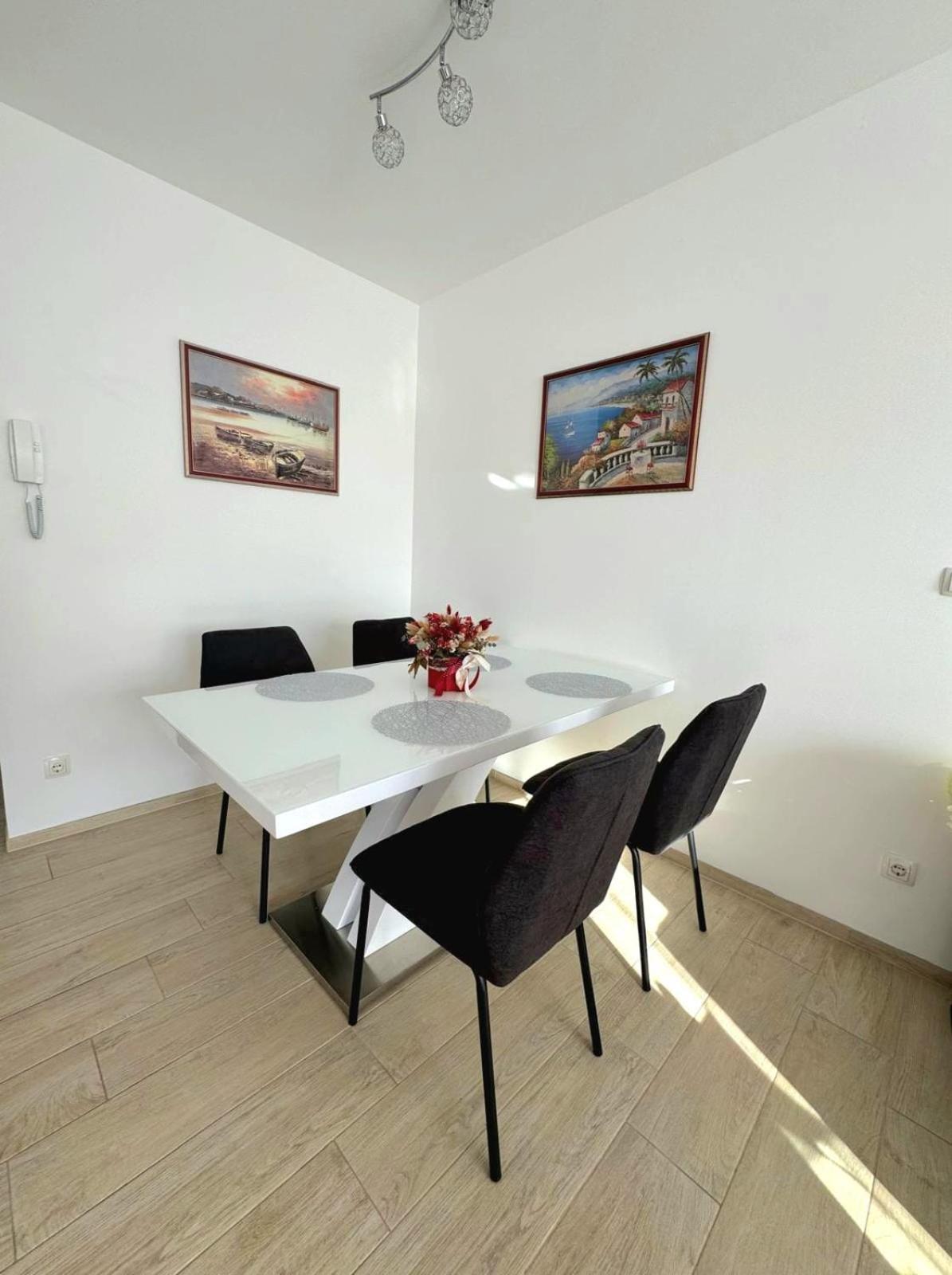Apartment Misic Trogir Exterior foto